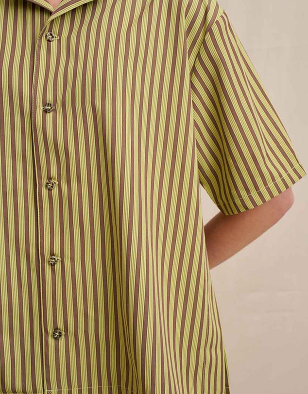 BY JOHNNY. - Pear Stripe Shirt