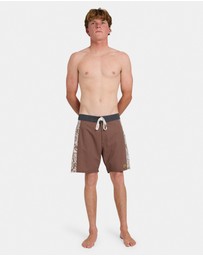 RVCA - Mens Exotica 17