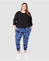 Love Your Wardrobe - LYW & Co Embroidered Sweat Top
