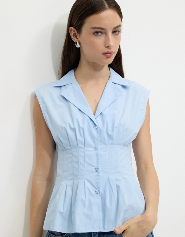 Calli - Tucked Sleeveless Shirt