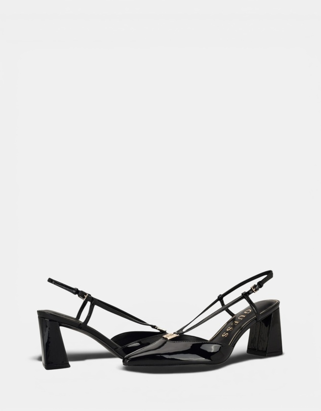 GUESS - Vargas Pumps