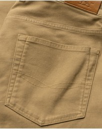 Rodd & Gunn - Motion 2 Straight Jean Short Leg