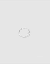 Ichu - Triangle Point Ring