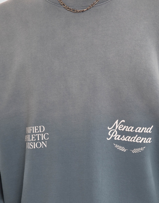 Nena & Pasadena - Nivalis Box Fit Sweater