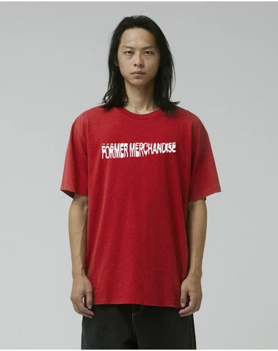 Former - Skewed T-shirt // Red