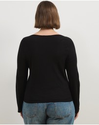 Atmos&Here Curvy - Bella Fine Knit Top