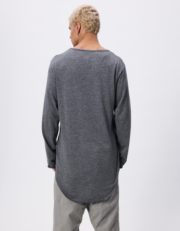 Surrounded By Ghosts - The Howlite Long Sleeve T-Shirt