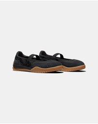 Converse - Run Star Trainer Ballet Flats - Unisex
