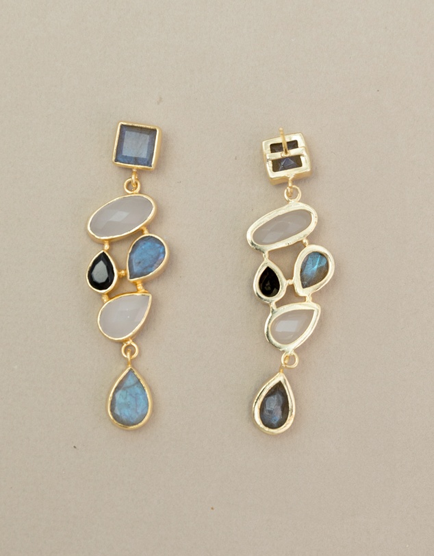 Meshca - Trapeze Midnights Earrings