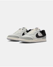 Nike - Air Jordan Skyline Low - Women's