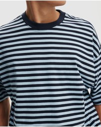 Cotton On - Cropped Fit T-Shirt
