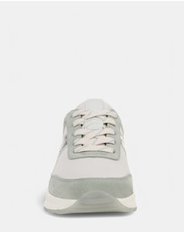 Naturalizer - Shay Jogger Lace-Up Sneaker - White/Green