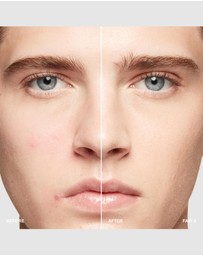 Bobbi Brown - Vitamin Enriched Skin Tint SPF 15
