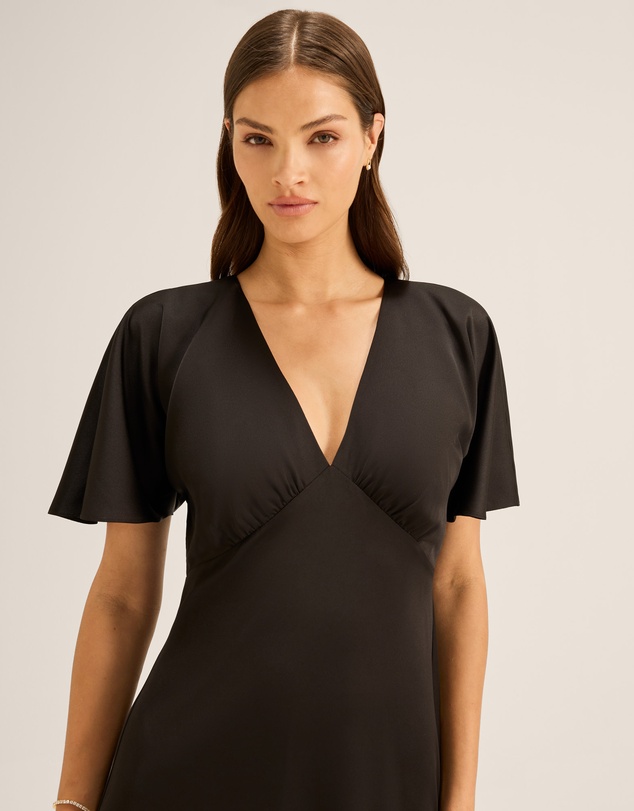 Review - Montreal Short Sleeve Maxi Dress