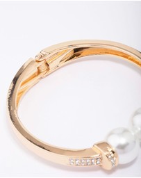 Lovisa - Gold Pearl Bold Wrist Cuff