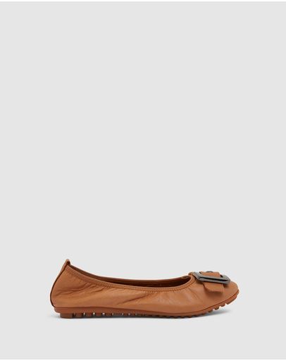 Tan Glove