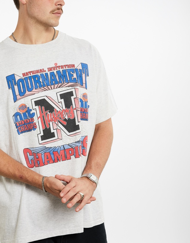 Vintage by The Real Deal - Pre Loved - 1996 NCAA University of Nebraska Huskers Tee