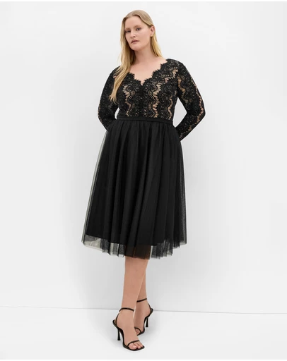 City Chic - Plus size Rare Beauty Lace Midi Dress - black
