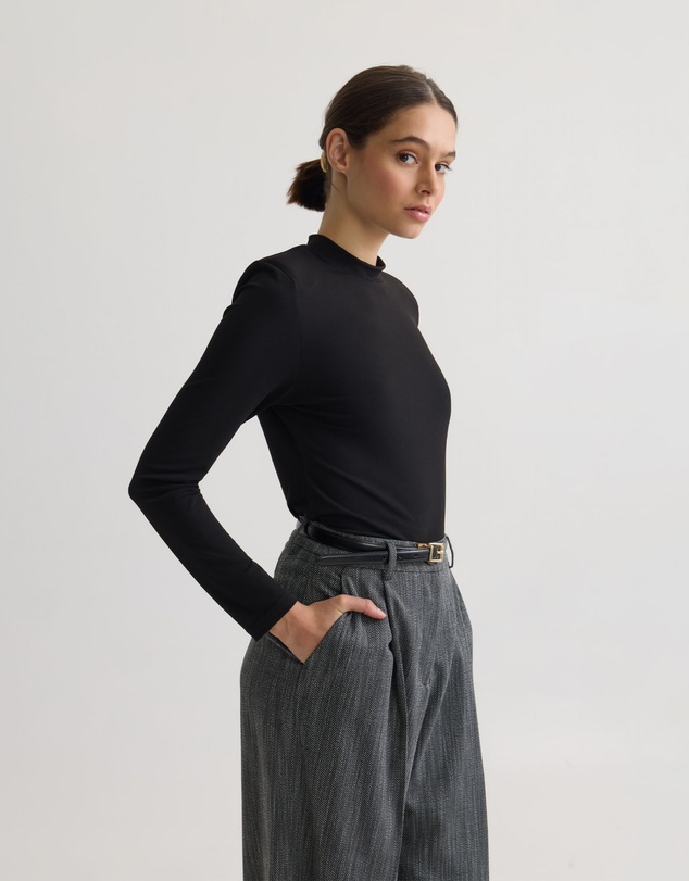 Oxford - Allison Long Sleeve Knit Top