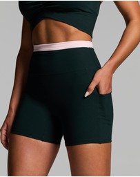 Rockwear - Rib Luxesoft Pocket Mid Thigh Bike Shorts