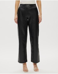 Minima Esenciales - Nervio Leather Look Pants