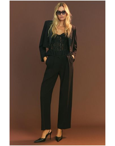 194006 BLACK