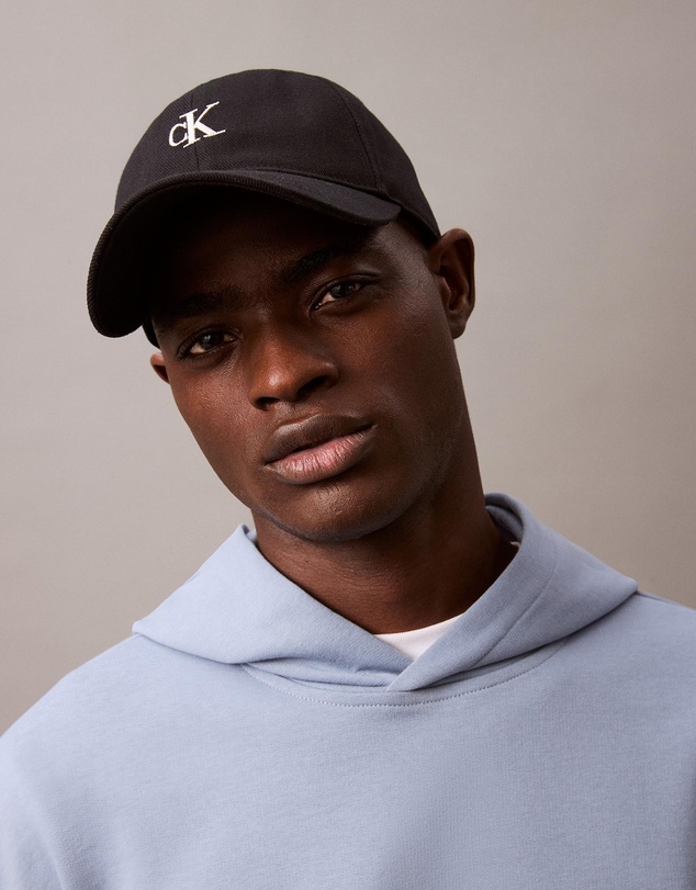 Calvin Klein - MONOGRAM EMBROIDERY BASEBALL CAP