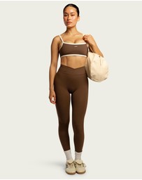 437 - The V Leggings