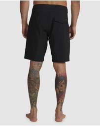 RVCA - VA TRUNK SOLID
