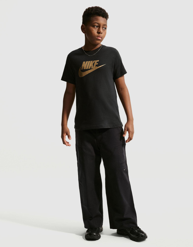 Nike - Nike Sportswear T-Shirt - Teens