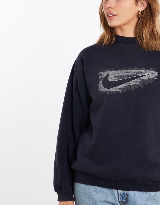 Vintage by The Real Deal - Pre Loved - Vintage 90s Nike Sweatshirt