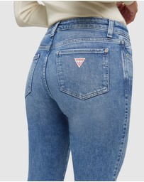 GUESS - Sexy Straight Jeans