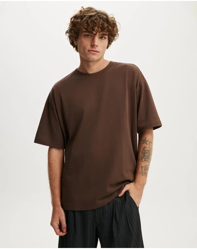 Cotton On - Box Fit T-Shirt