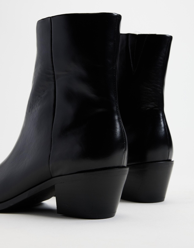 AERE - Smooth Leather Cowboy Ankle Boots