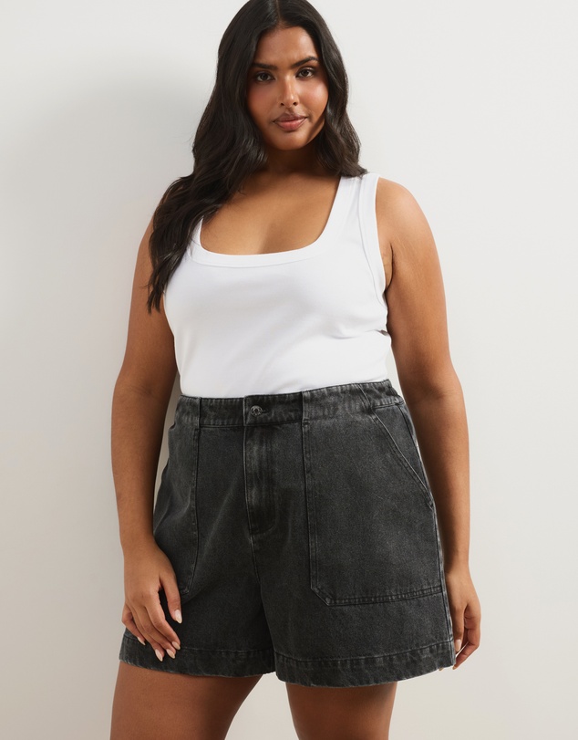 Atmos&Here Curvy - Samira Relaxed Denim Shorts