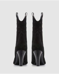 Nine West - Alama