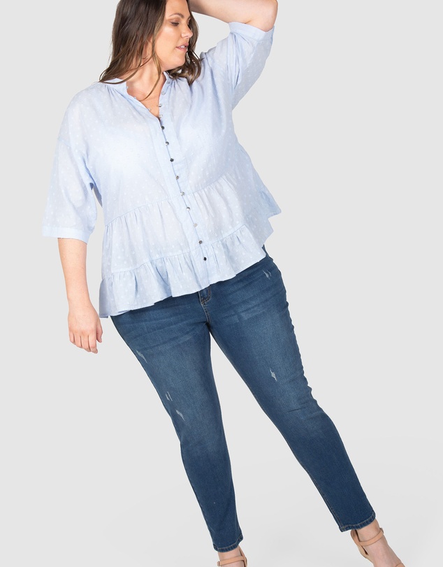 Love Your Wardrobe - Layla Distressed Stretch Jeans