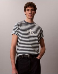 Calvin Klein Jeans - Monogram Logo Stripe Relaxed T-Shirt