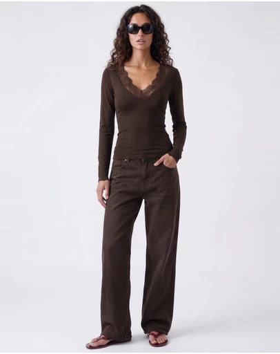 Style Addict - Lia Lace Trim Long Sleeve Top - Chocolate