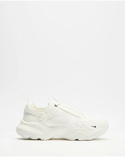 Nike - TC 7900 - Women's