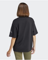 adidas Sportswear - Essentials Contemporary Logo Boyfriend Tee Womens