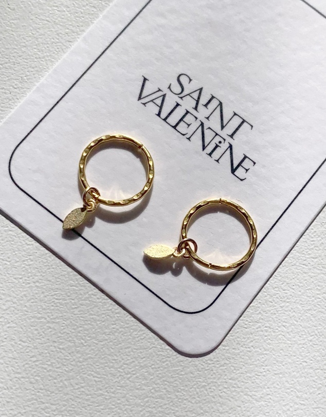 SAINT VALENTINE - Indi Mini Hoops - Gold - ICONIC EXCLUSIVE