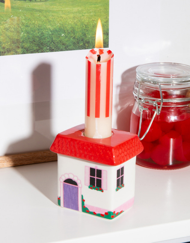 DOIY - Cottage Candle Holder