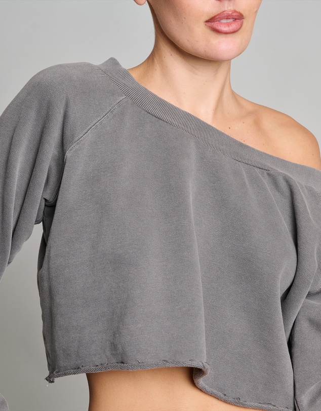 Love and Nostalgia - Weekender Crop Sweat - Pigment Black