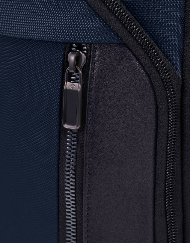 Samsonite - Urban-Eye DLX Laptop Backpack 15.6