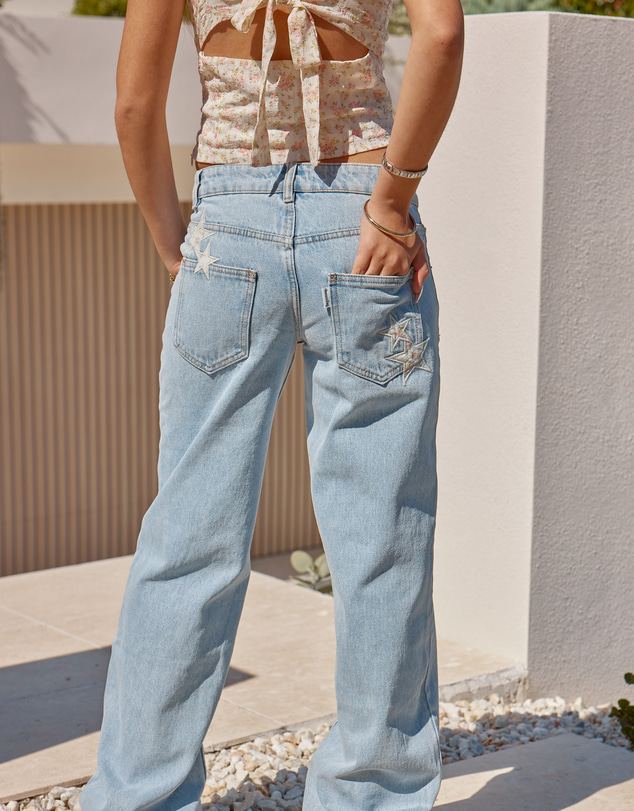 Beginning Boutique - Charli Light Wash Low Waist Baggy Leg Jeans