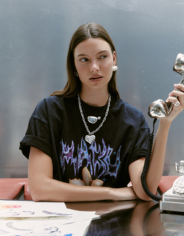 MAKU - Chrome Flower Oversized Tee