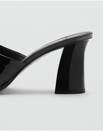 M.N.G - Polo Sandals
