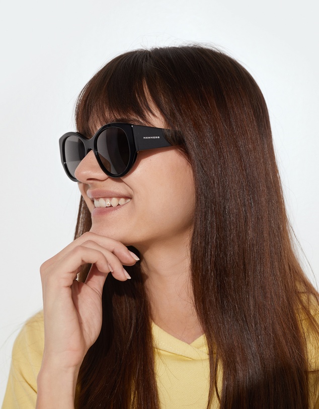 Hawkers Co - HAWKERS - Black MIRANDA Oversized Sunglasses Women UV400