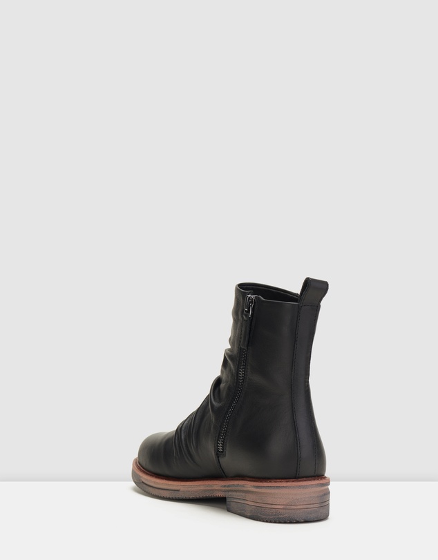 Rollie - Sidezip Rise Boot